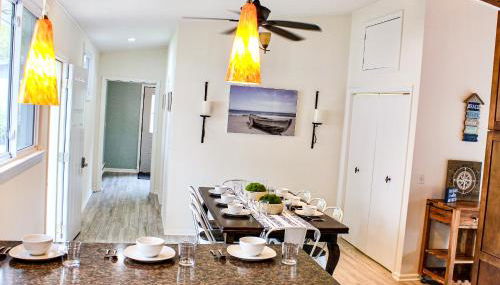 Newly Renovated! Old Homestead Beach Home - Foto 5