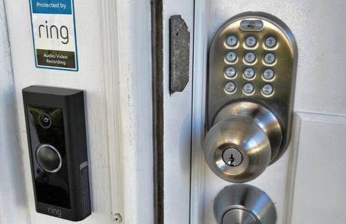 Beautiful Craftsman Style Home w/ Fenced Yard - Foto 30