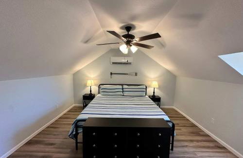 Lake It Easy - Waterfront Getaway with 7 Bedrooms - Foto 40