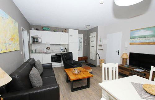 Strandhaus Mönchgut Ferienwohnung 09 mit Sauna- und Schwimmbadnutzung im AHOI Sellin - Foto 7