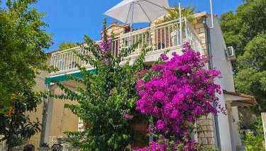 Mala Kuća - Photo 1