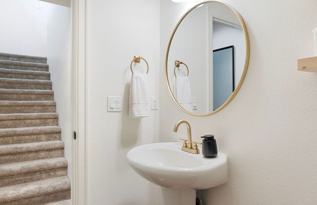 Luxurious 3BR Home in the Heart of Hillsboro - Foto 27