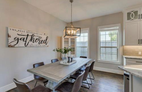 Vibrant Texas Escape - 5BR, Pool & Hot Tub - Foto 7