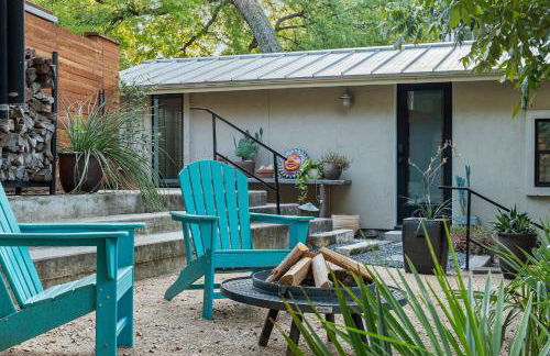 Ladybird Villa - Heated Saltwater Pool - Walk to SoCo - Photo 34