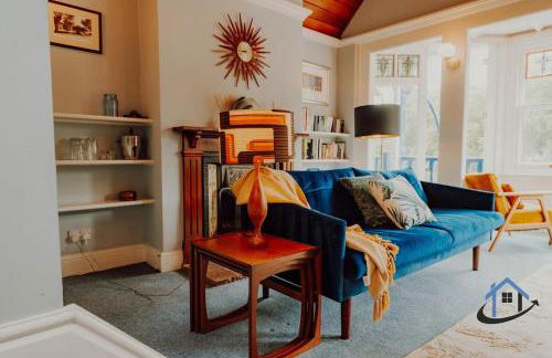 Unique Boathouse, detached free parking x4 cars - Foto 75