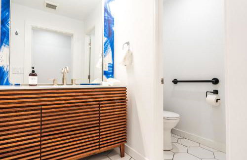 Simple La Jolla 2 bedroom - Alley Unit - Photo 21