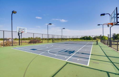 Spacious Edmond Vacation Rental with Hot Tub! - Foto 30