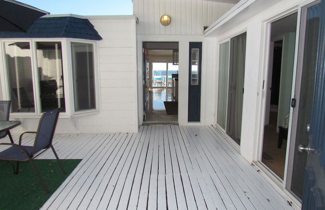 3 Bedroom House on the Beach - Photo 22