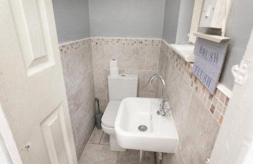 Nottingham Top Serviced Home - Chayil Experts - Foto 95