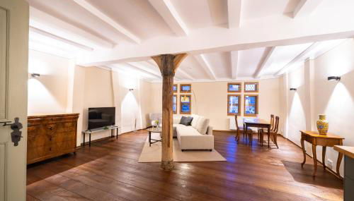 Goldener Löwe - Photo 2