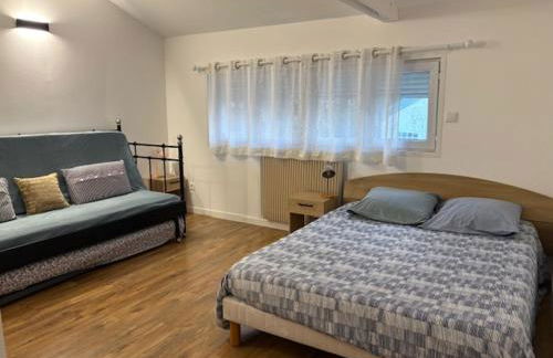 Paris Eiffel Tower et Disney apartments, parkings gratuits et sécurisés, 10 minutes métro to Paris - Foto 52