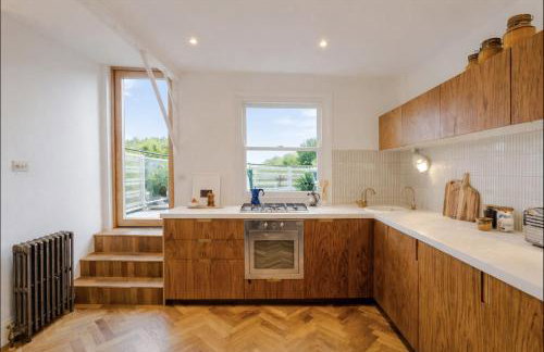 Beautiful 2 Bedroom Roof Top Apartment - Foto 4