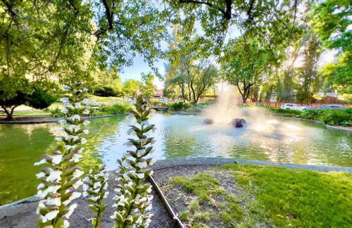 KeyLuxe, Luxury Apartment with Jacuzzi, Pool, Gym, Tennis in Walnut Creek - Photo 18