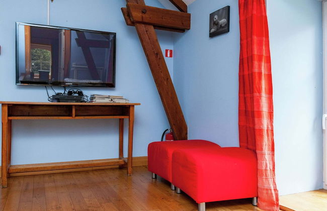 Wonderful Holiday Home in Saint-hubert With Sauna - Photo 16