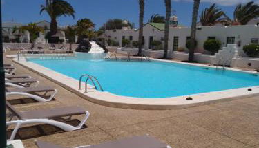 Apartment duplex -The Sunny Hut - swimming pool - Free Wifi & AC- Residence Las Marinas - Foto 2