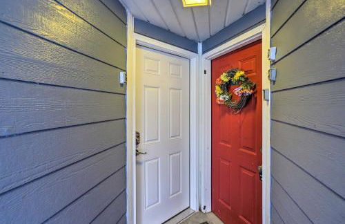 Waterfront Bass Island Retreat with Balcony and TV - Foto 24