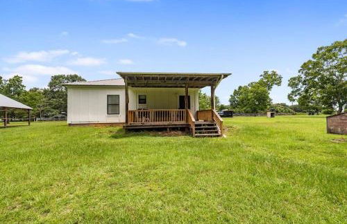 Country Living with Fishing Lake and Bright Stars - Foto 23