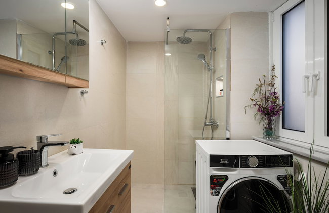 Fotiadis Family Luxury Suites by Konnect - Photo 61