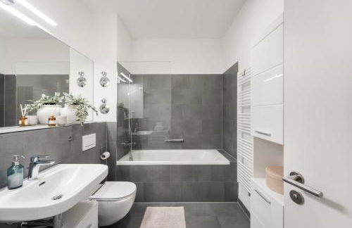 Design Loft am Hauptbahnhof - Modern mit Parkplatz - Photo 3