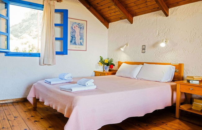 Tranquil Holiday Home in Palaiochora near Sea Beach - Foto 2