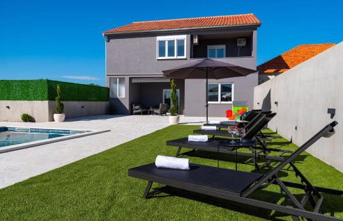 Amazing Apartment In Tinj With Kitchen - Foto 8