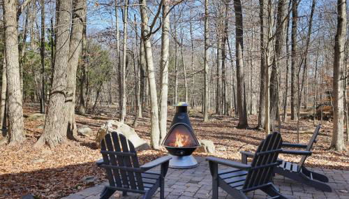 Serene Escape at Big Bass Lake & Pool Access - Foto 5