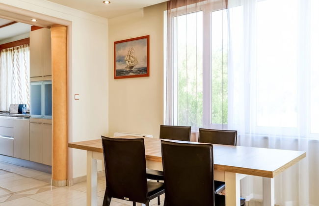 Beautiful Holiday Home With Private Pool - Foto 29