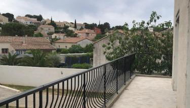 Haut de maison tout confort avec jardin et balcons - Foto 3