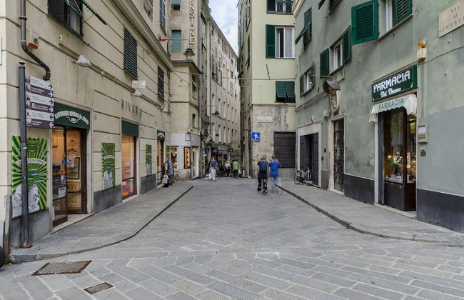 JOIVY Exclusive 3-bedroom flat near Cathedral of Genoa - Foto 86