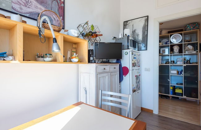 Bright Panorama Apartment - Photo 6