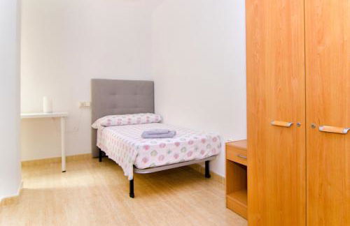 Apartamento de 4 dormitorios muy céntrico en San Juan Pueblo a tan sólo 2,5 km de la playa de San Juan y Muchavista - Foto 21