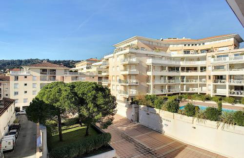 Cozy Apartment sea view Air Cond Renovated in 2026 - Foto 2