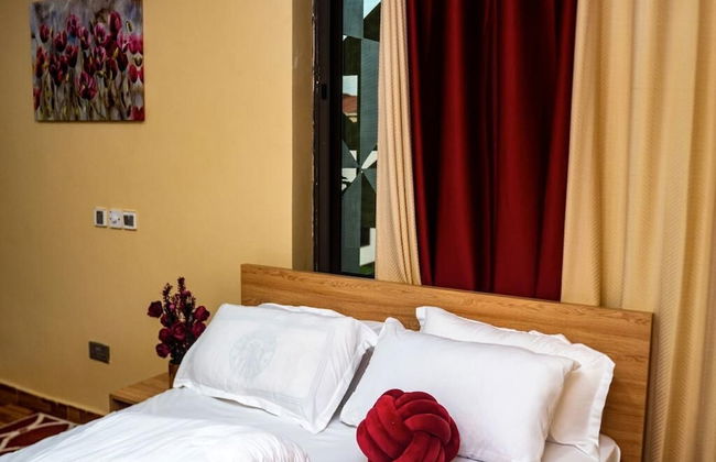 Colindale Court - Photo 8