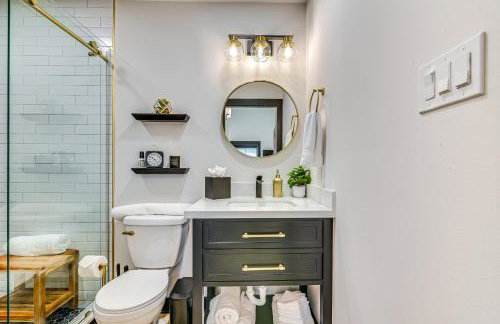 Walk to Shops and Eats! Couples Retreat in Galveston - Foto 19