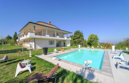 Grand Villa in Tavullia - Foto 2