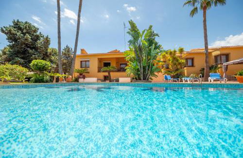 Villa with private pool and tennis court 150 metres from the sea-Villa el Olivo - Photo 66