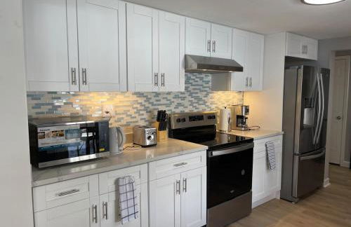 Entire Mountain Cottage Near Scenic Hiking Trails - Photo 7