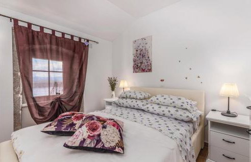 Cozy Home In Cres With House A Panoramic View - Foto 5