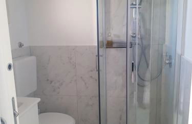 Sea House - Photo 14