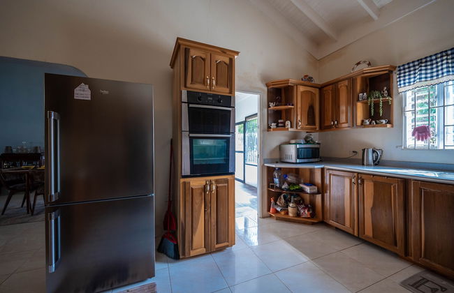 Rustic Raspuru - Foto 15