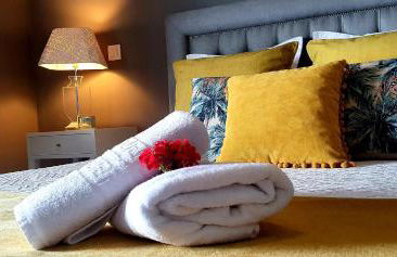 Villa Palace Fernandes with Jacuzzi - Photo 20