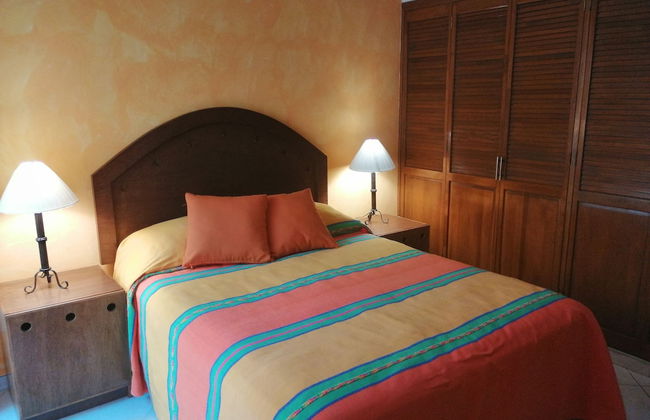 Beautiful Apartment Calle Tordo - Photo 5