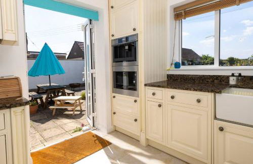 Big Sky at Hive Beach - Photo 9