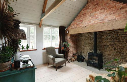 Spinks Nest - a boutique cottage near Holt, North Norfolk - Foto 9