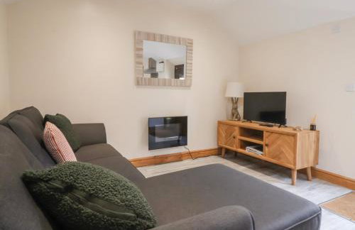 Honeybee Cottage - Photo 6