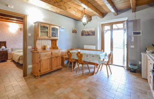 1 Bedroom Nice Apartment In Loiano - Photo 15