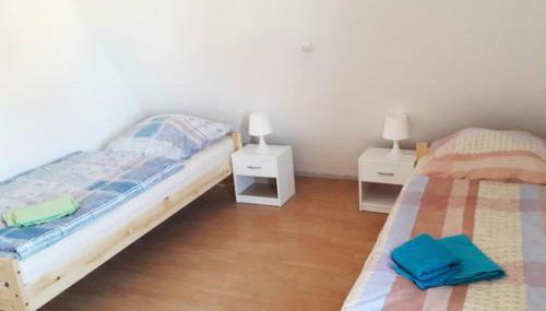 home2stay Worker House Feldstetten Kitchen,Wifi,Smart TV Parking *** - Foto 2