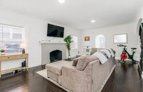 29 Massive 4 bedroom close to the PLAZA - Foto 4