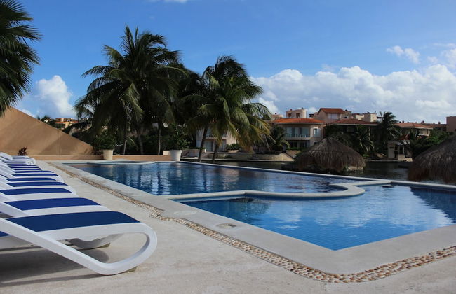 Aventuras Club Lagoon - Photo 23