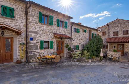 Rona stone house apartments Janja - Foto 1